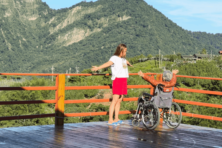 JimmysFarm.20250929.2x3